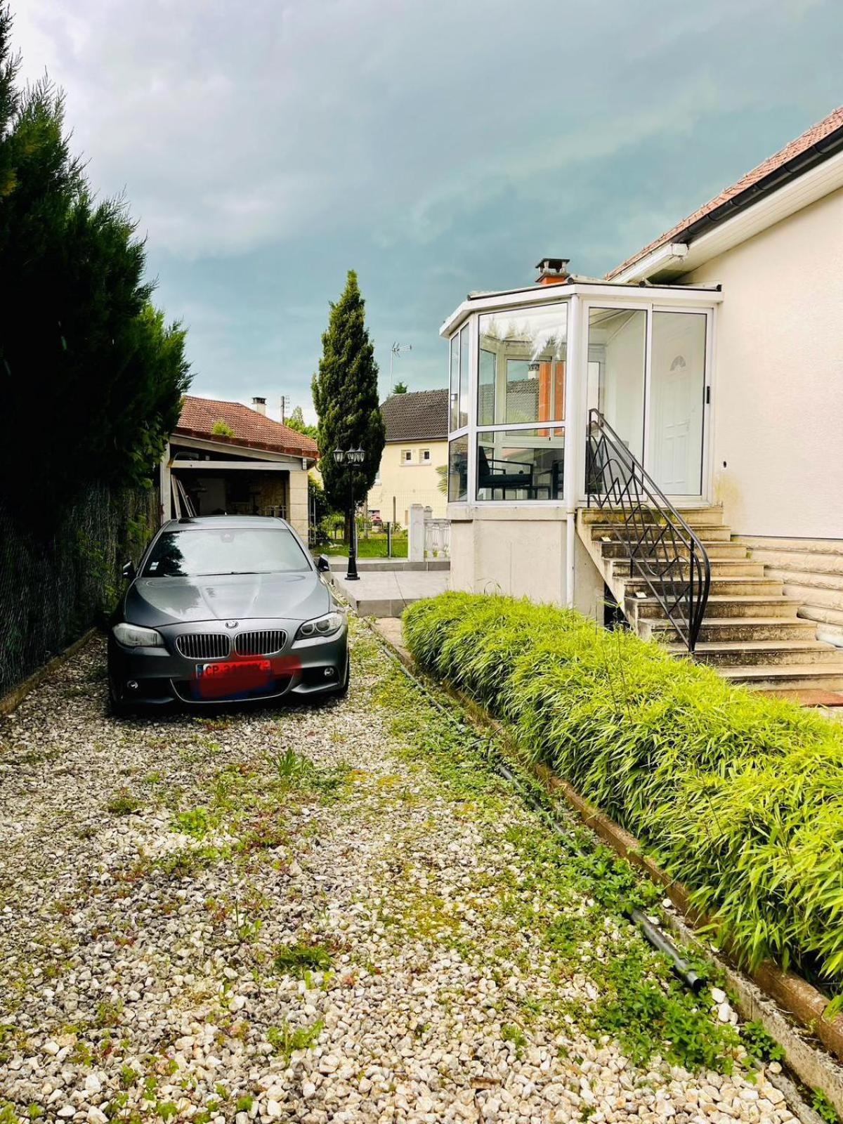 Stylish, Calm And Green Home Stay Saint-Fargeau-Ponthierry Kültér fotó